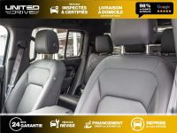 Land Rover Defender X-Dynamic SE — photo 16
