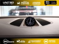Porsche Macan Turbo — photo 15