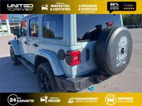 Jeep Wrangler Unlimited Sahara — photo 24